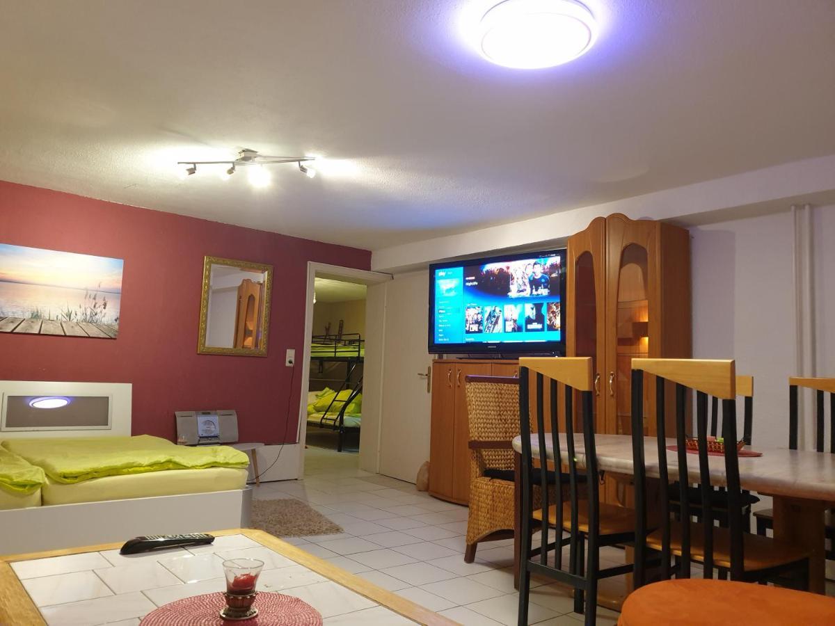 Sions Grosse Ferienwohnung Ferienwohnung Mit 3 Schlafzimmer, 2 Km Bis Zum Europapark Rust Kappel-Grafenhausen Dış mekan fotoğraf